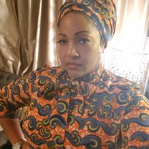 Meet your Posher, Suggah